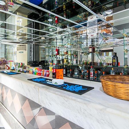Icandy Sol Μάλια Εξωτερικό φωτογραφία